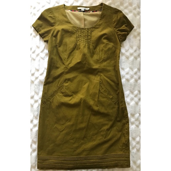 Boden Dresses & Skirts - Boden Needlecord Corduroy Shift Dress Green